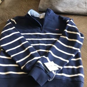 Vineyard vine size Medium half zip